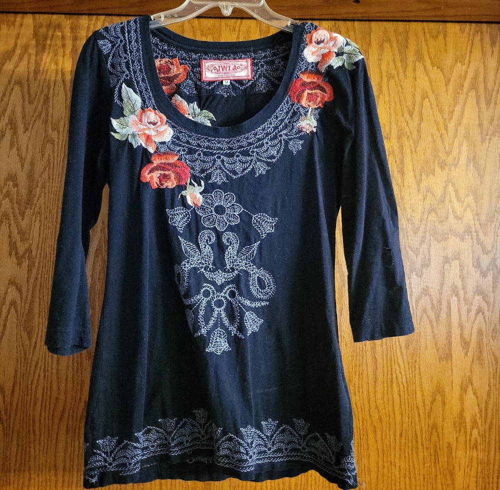 Black Floral Embroidered Tunic